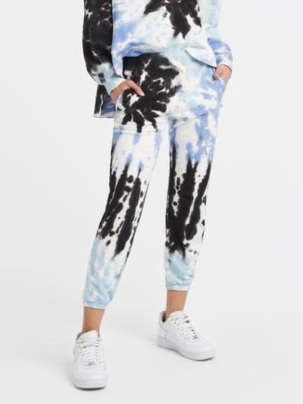 Bandier - ELECTRIC & ROSE Pacifica 7/8 Jogger and Sweatshirt Set - XS - Blue
